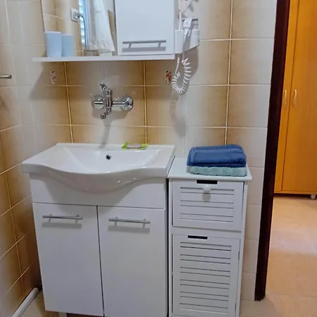 Live A Dream Apartment *